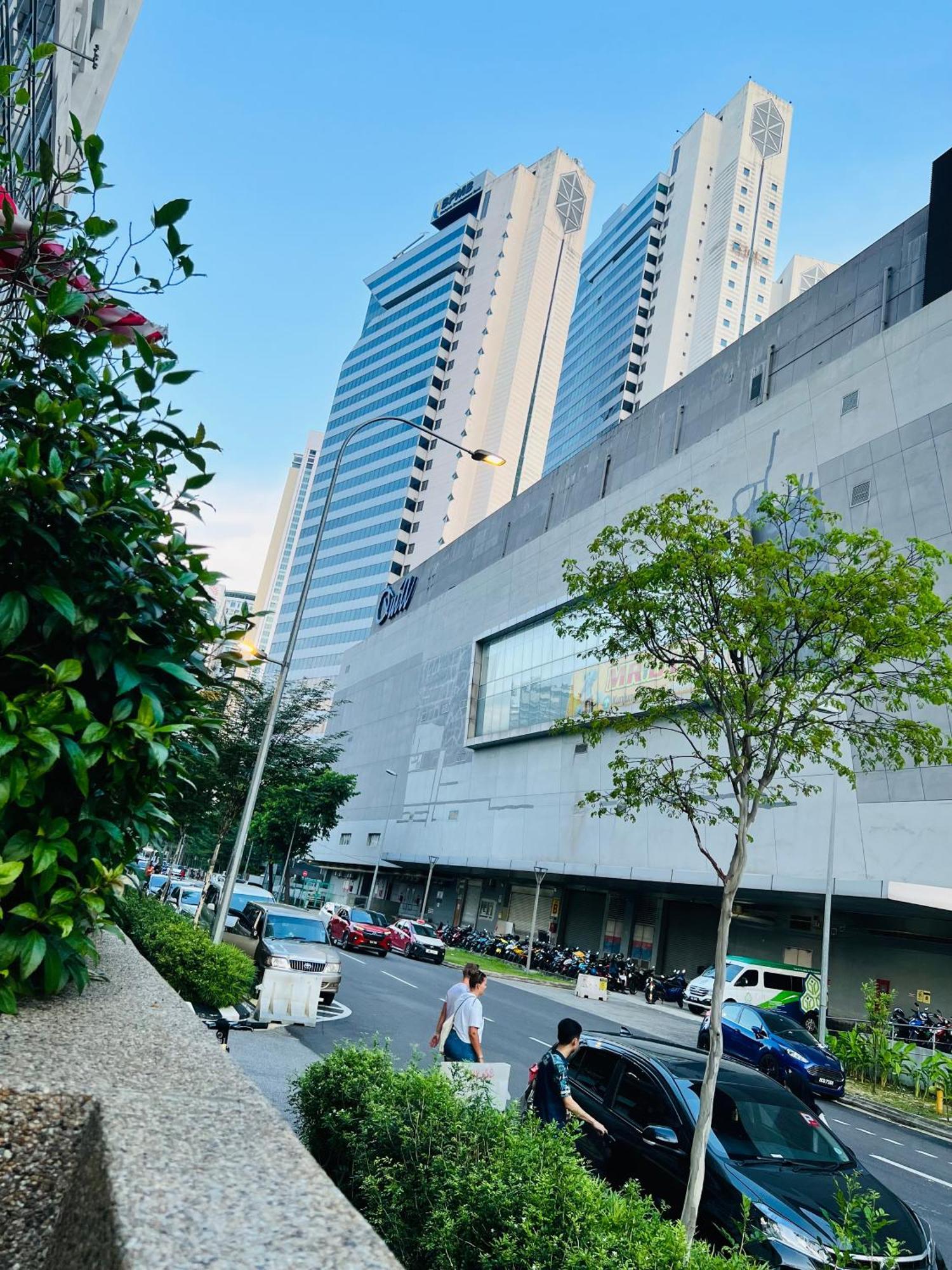 Colony Suites Klcc By Hibernate Kuala Lumpur Exterior foto